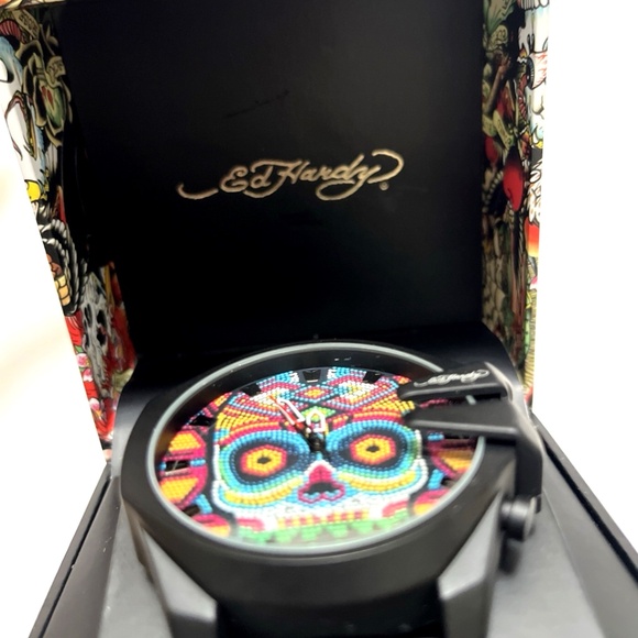 ED HARDY Oversized Skull Beaded Dial Wristwatch Color Black Silicone Strap Watch - Picture 8 of 8